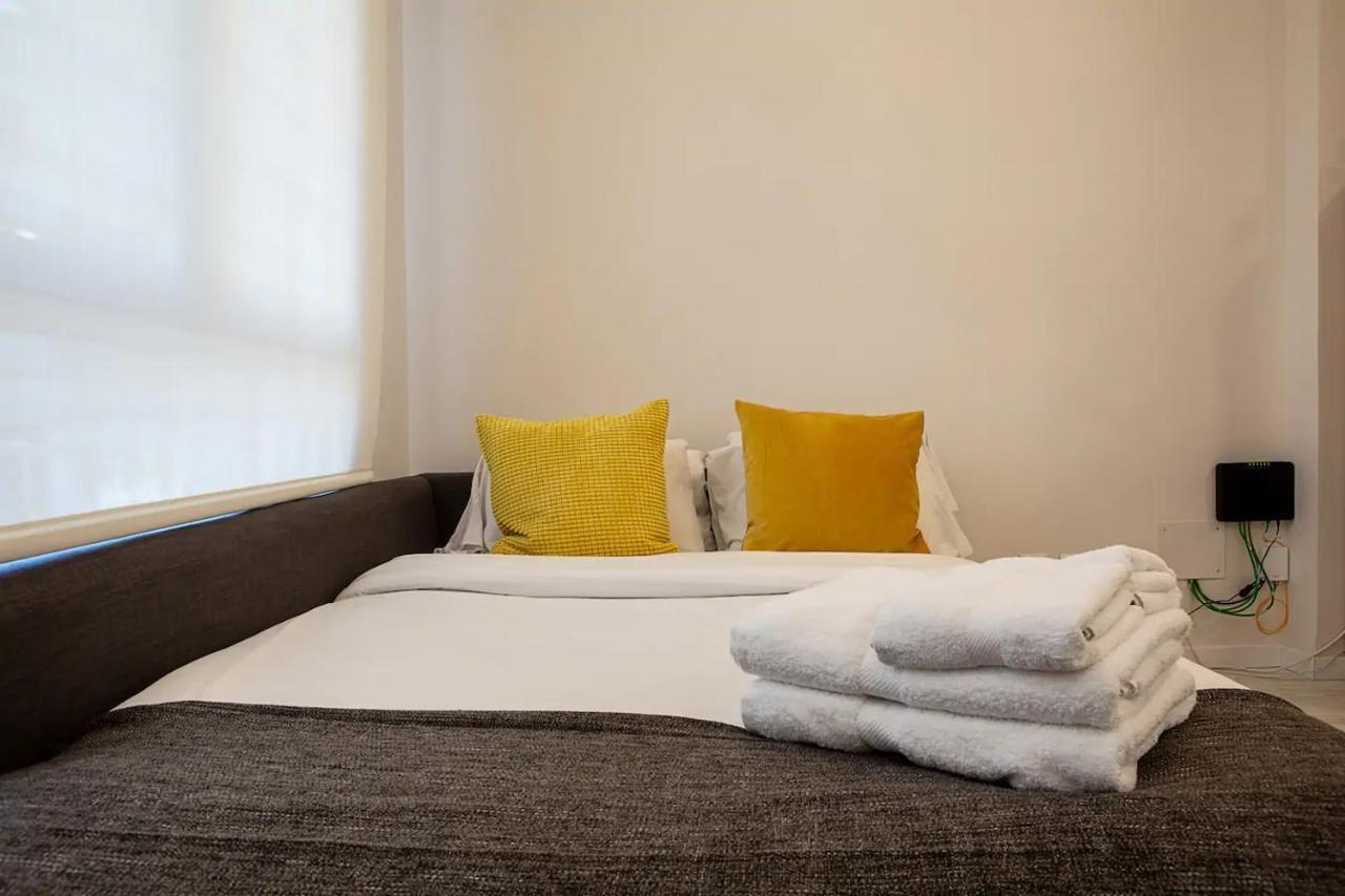 Charming Ribera Del Manzanares Madrid Apartment ภายนอก รูปภาพ